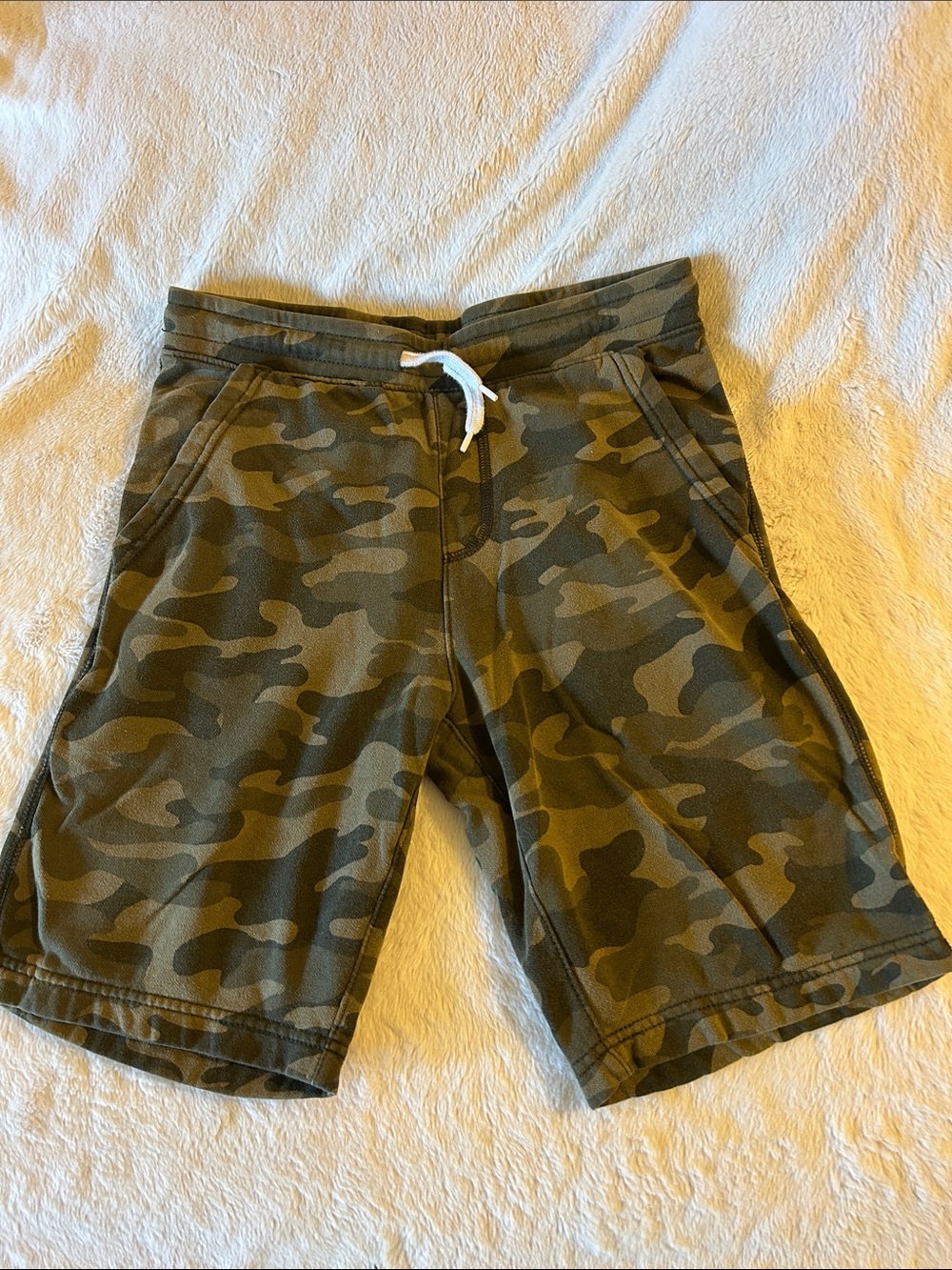 Old Navy Green Camo Pull-On Shorts with White Drawstring